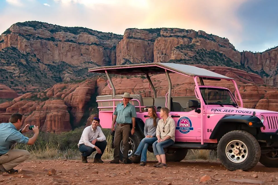 Red Rock Range Pink Jeep Tour